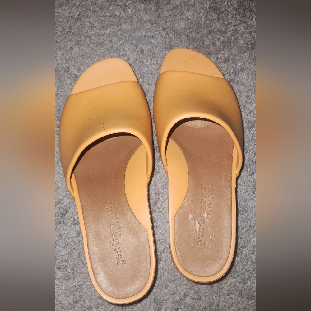Kenneth Cole Women's Gisele Wedge Slide Sandals 10